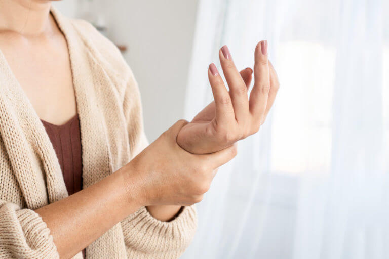 wrist pain hand pain acupuncture